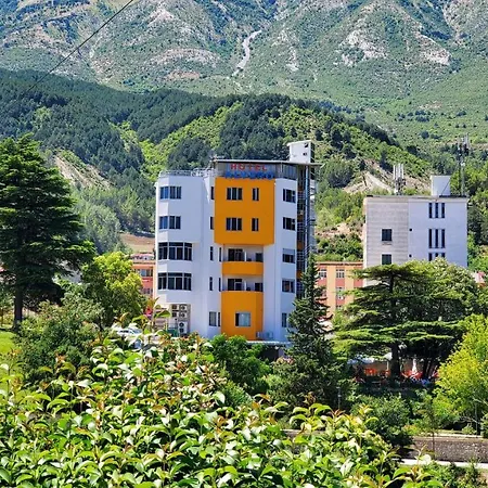 Alvero Hotel 4*
