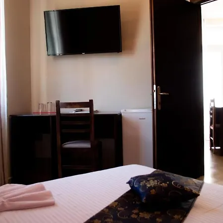 Alvero Hotell Përmet