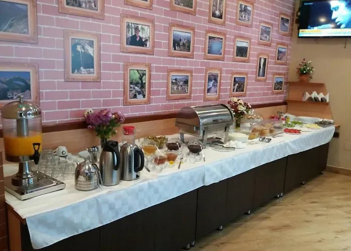 Alvero Hotel
